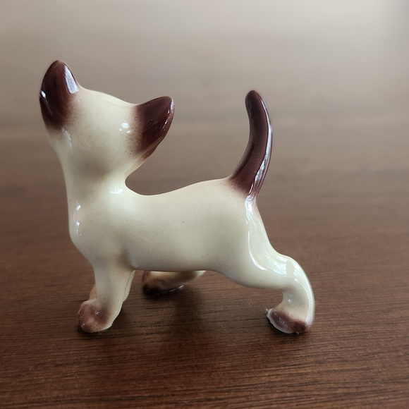 A Lot of Four Miniature Cat Figurines - Picture 12 of 16